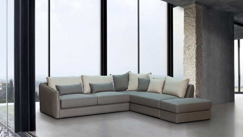 Διάσταση 290cm x 270cm
And the Oscar goes to…εργονομική σχεδίαση και αναπαυτικά καθίσματα! Ο γωνιακός αυτός καναπές θα γίνει ο πρωταγωνιστής στο σαλόνι σου. Κι επειδή οι λεπτομέρειες μετράνε, διαθέτει ένα διακριτικό διακοσμητικό ρέλι στο πάνω μέρος της πλάτης που τον κάνει ακόμη πιο ξεχωριστό.